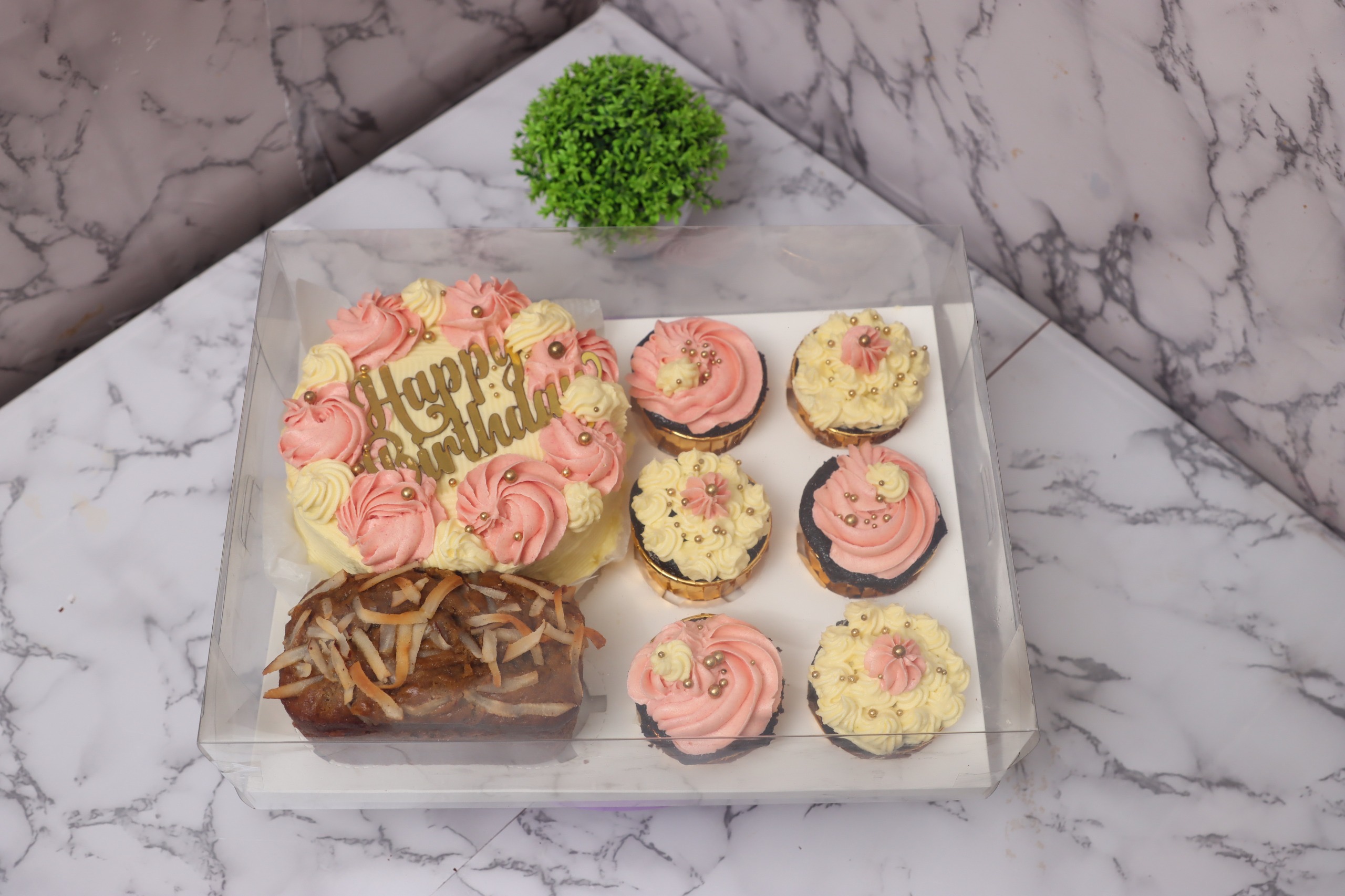 Redvelvet and Chocolate 2 Layers 6