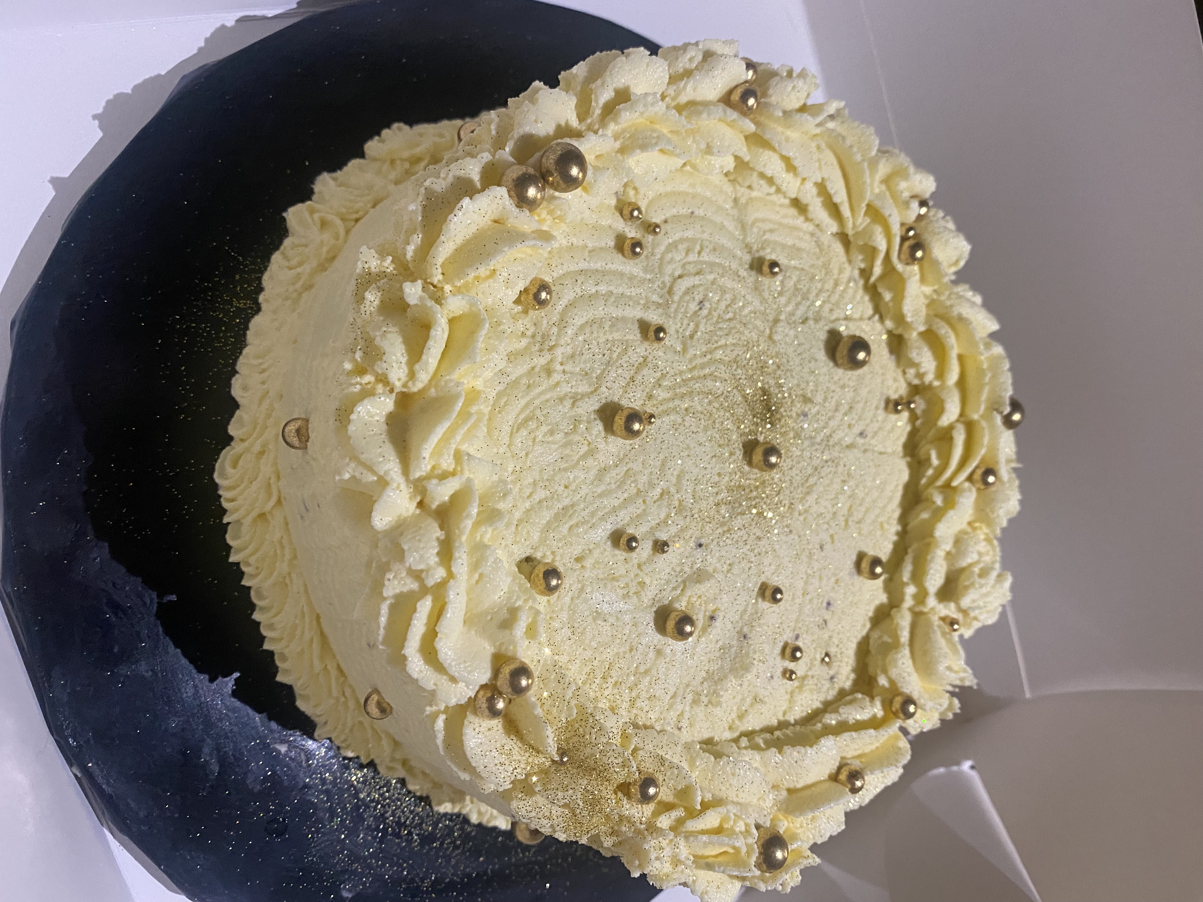 Vanilla Cake Single Layer 3