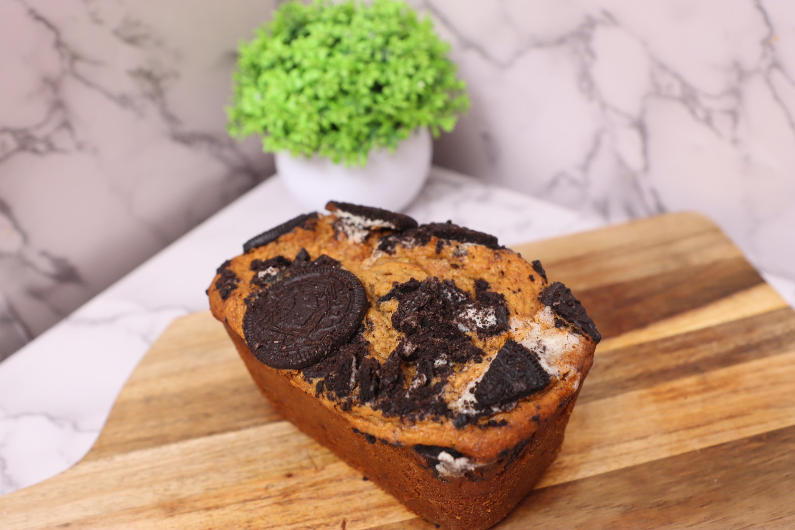 Oreos Banana Bread 1