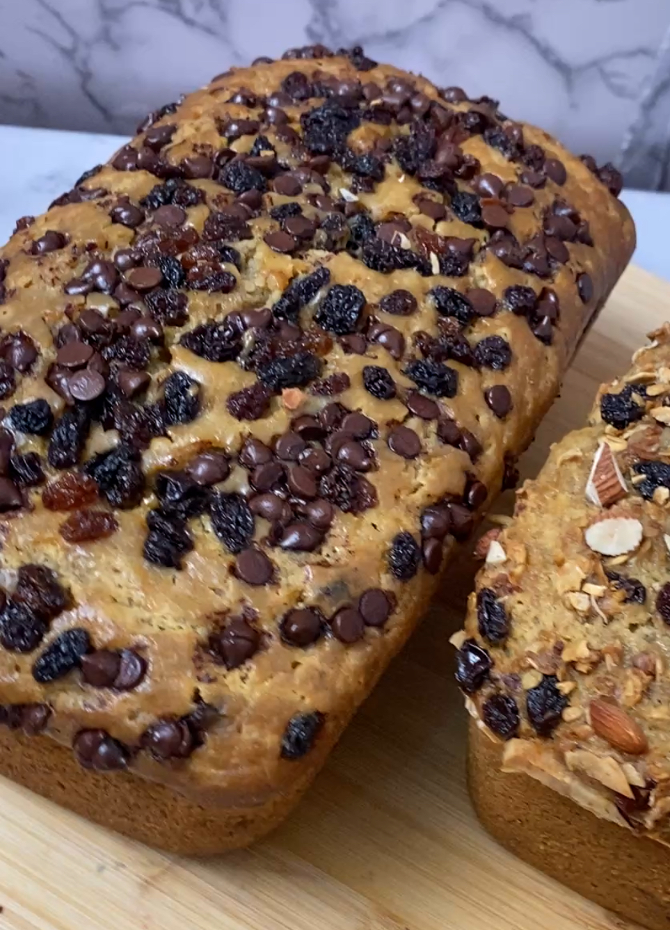 Chocolate Chip and Raisins Banana Bread 2
